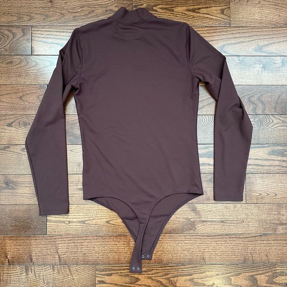 Abercrombie Soft Seamless Long Sleeve Bodysuit - Picture 4 of 7